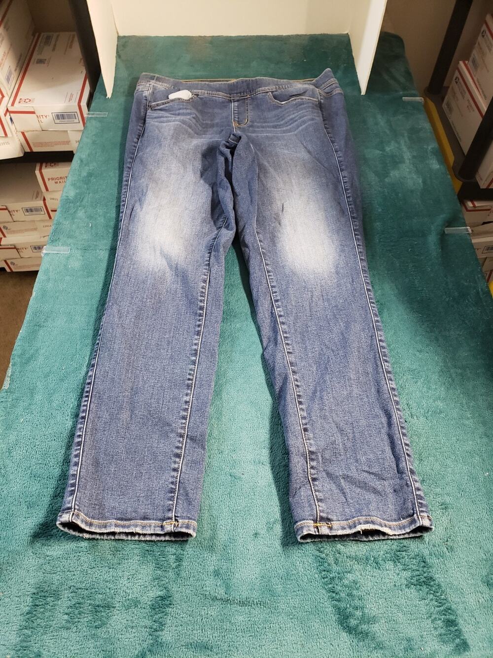 Torrid Jeans Size 1 X Tall Women Blue Pull On Pants Ladies Mid Rise Skinny